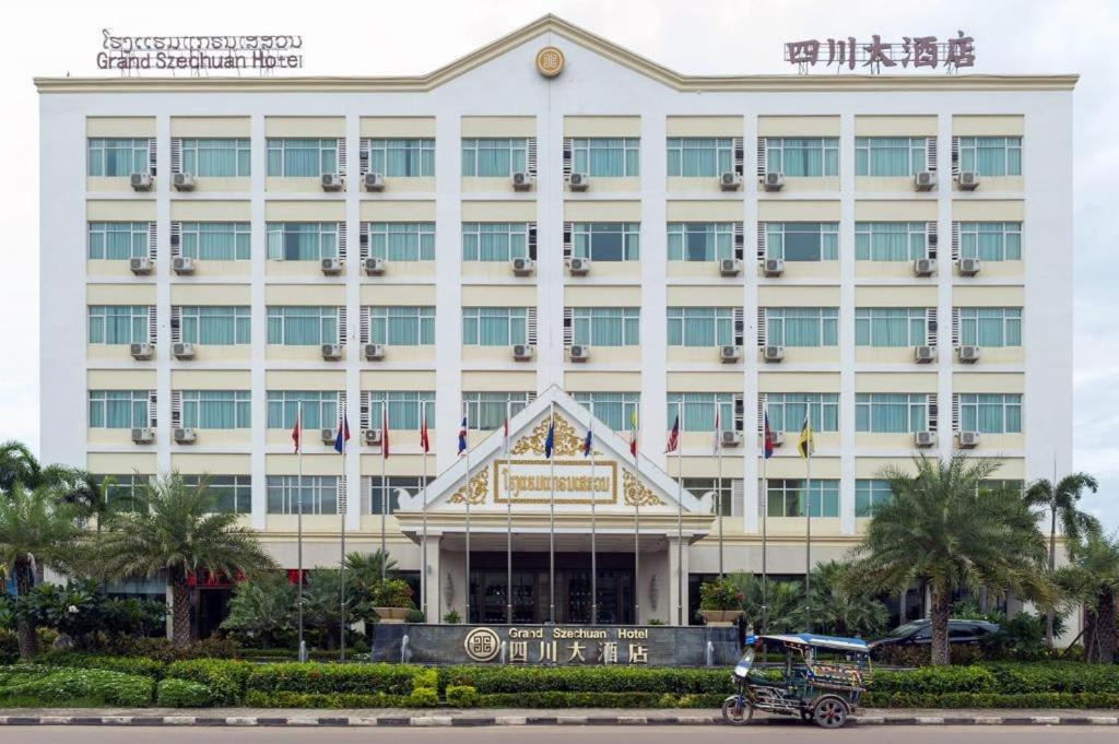 Grand Szechuan Hotel Vientiane Luaran gambar